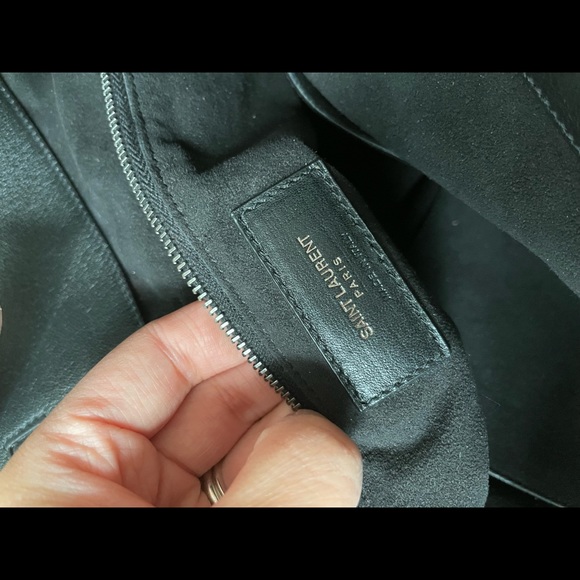 Saint Laurent Leather Tote - Picture 5 of 9